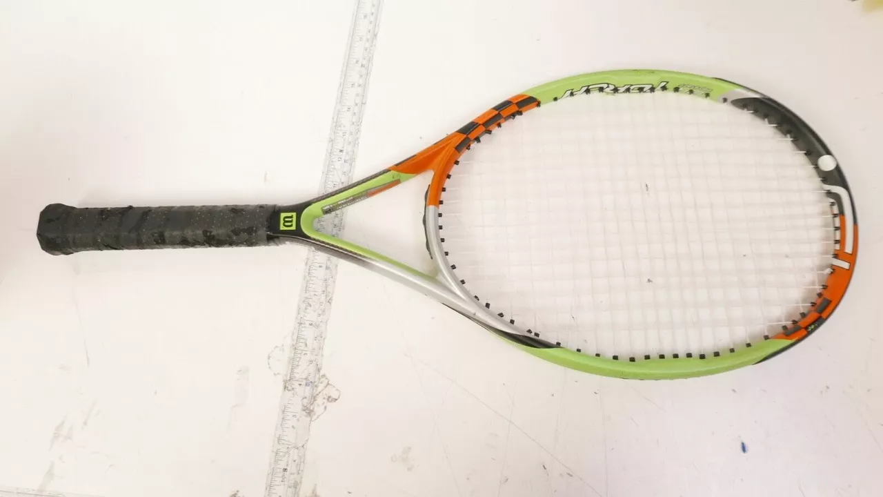 Is two-piece stringing bad for your tennis racquet?